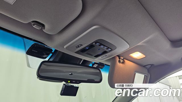 Toyota Camry 2019 — photo 26