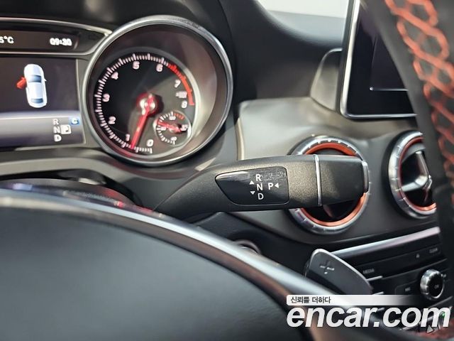 Mercedes-Benz CLA-Class 2018 — photo 8
