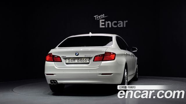 BMW 5-Series 2015 — photo 4