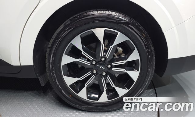Kia Canival 2022 — photo 7