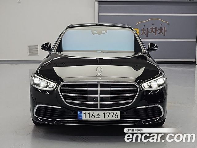 Mercedes-Benz S-Class 2022 — photo 3