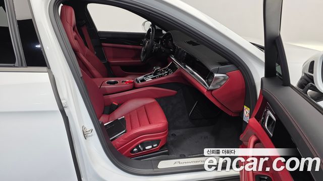 Porsche Panamera 2021 — photo 17