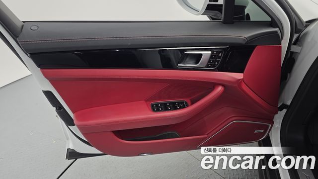 Porsche Panamera 2021 — photo 14