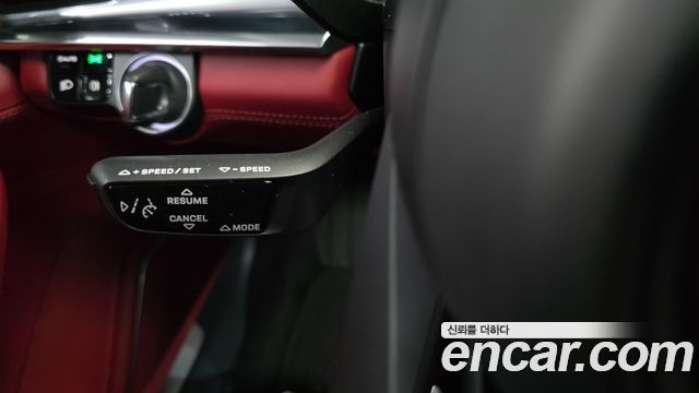 Porsche Panamera 2021 — photo 31