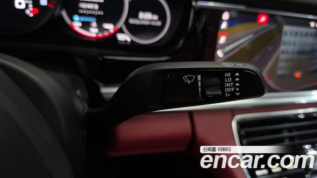 Porsche Panamera 2021 — photo 32