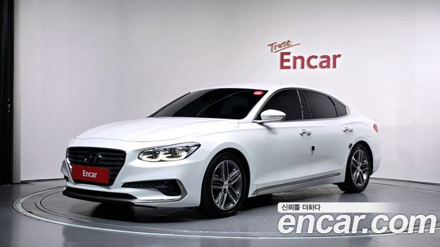 Hyundai Grandeur 2018 — photo 1