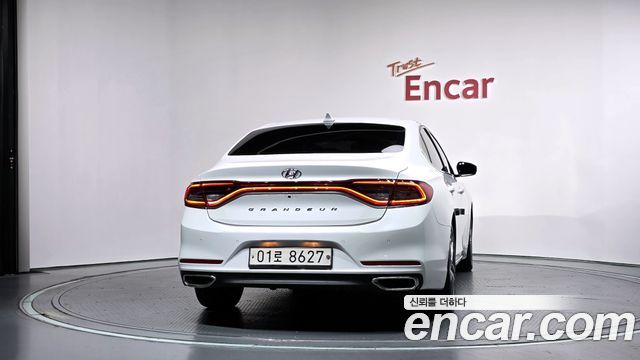 Hyundai Grandeur 2018 — photo 4