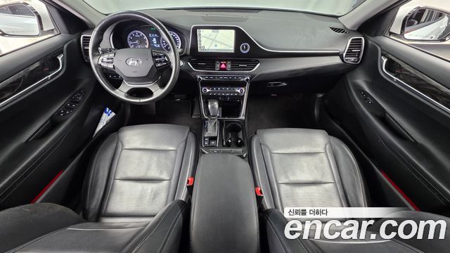 Hyundai Grandeur 2018 — photo 10