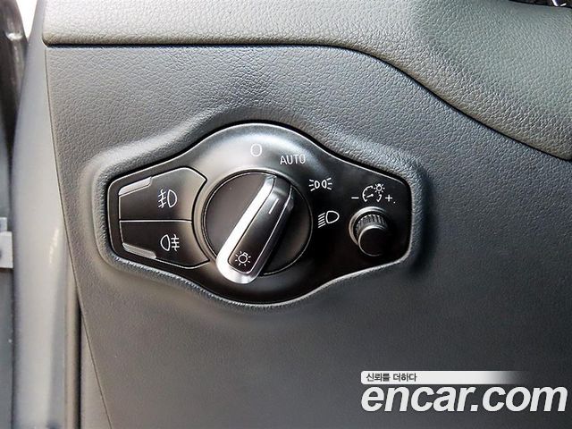 Audi Q5 2012 — photo 12