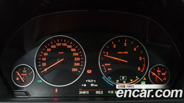 BMW 3-Series 2012 — photo 11
