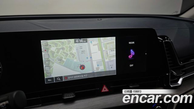 Kia Sportage 2023 — photo 21