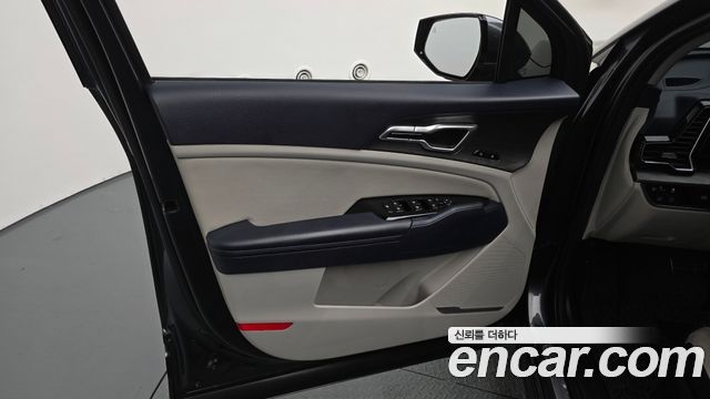Kia Sportage 2023 — photo 14