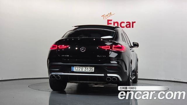 Mercedes-Benz GLE-Class 2022 — photo 4
