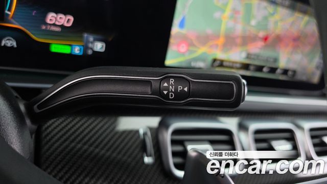 Mercedes-Benz GLE-Class 2022 — photo 12