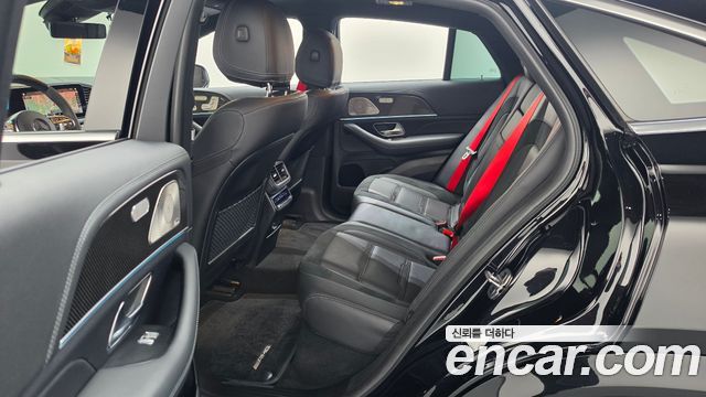 Mercedes-Benz GLE-Class 2022 — photo 17