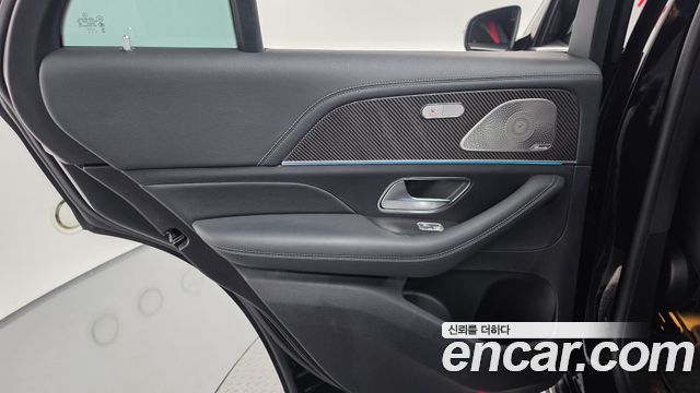 Mercedes-Benz GLE-Class 2022 — photo 15