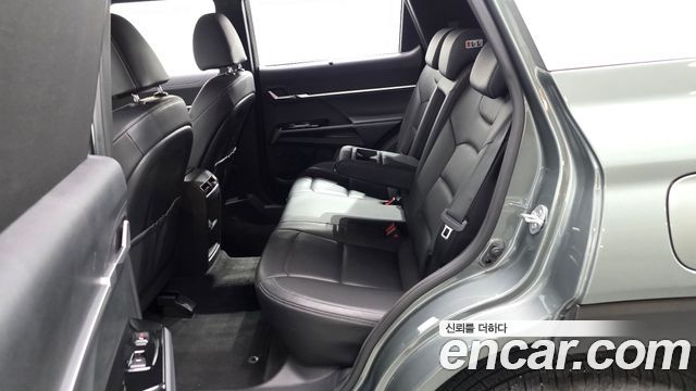 KG Mobility Torres 2023 — photo 18