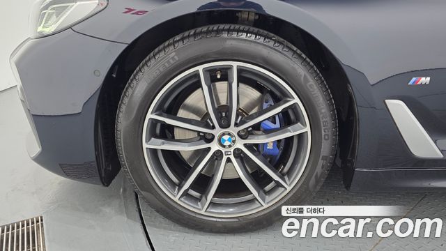 BMW 5-Series 2022 — photo 5