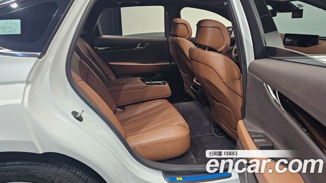 Genesis G80 2021 — photo 11