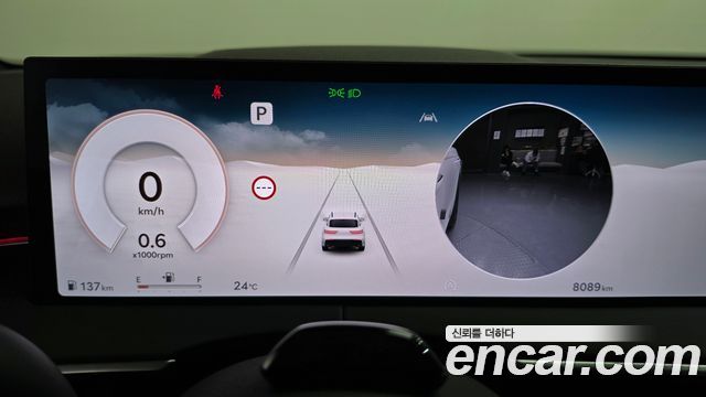 Genesis GV70 2025 — photo 11
