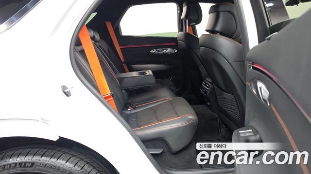 Genesis GV70 2025 — photo 17