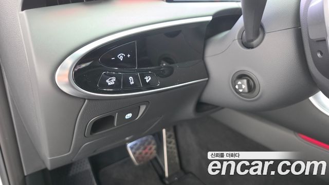 Genesis GV70 2025 — photo 25