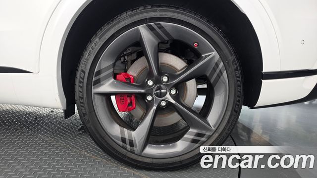 Genesis GV70 2025 — photo 7