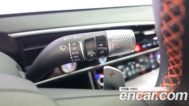 Genesis GV70 2025 — photo 33