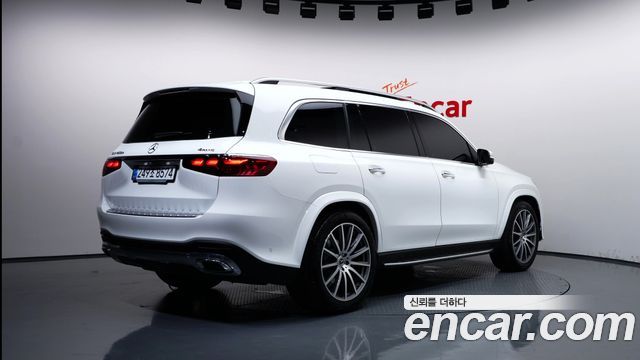 Mercedes-Benz GLS-Class 2025 — photo 2