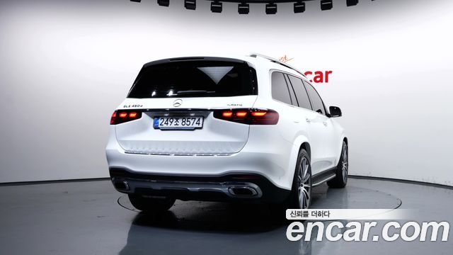 Mercedes-Benz GLS-Class 2025 — photo 4