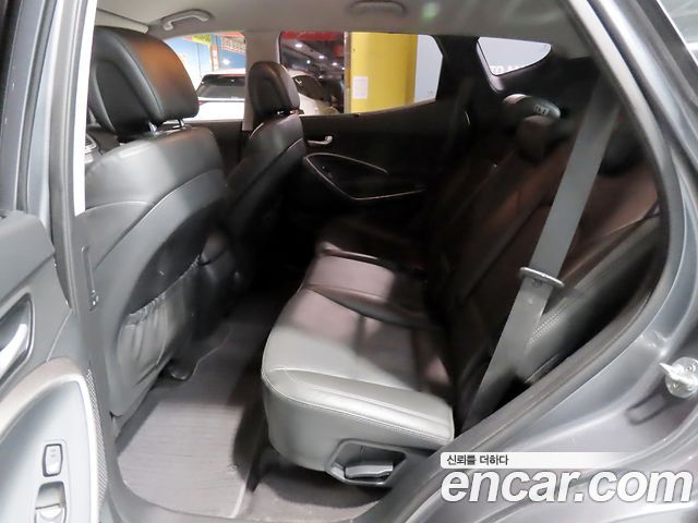 Hyundai Santafe 2016 — photo 7