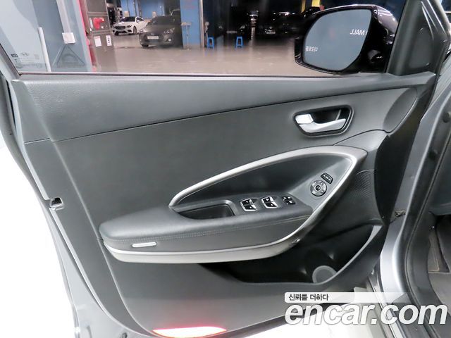 Hyundai Santafe 2016 — photo 13