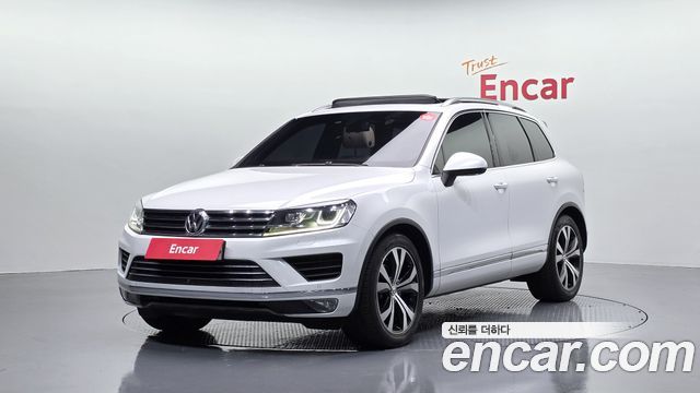Volkswagen Touareg 2016 — photo 1