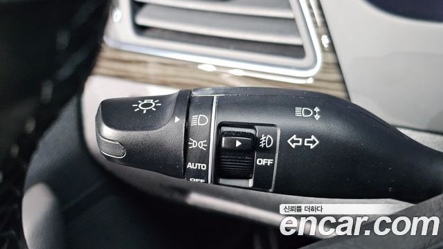 Hyundai Sonata 2015 — photo 25