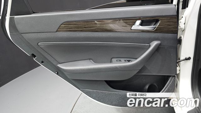 Hyundai Sonata 2015 — photo 15