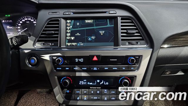 Hyundai Sonata 2015 — photo 27