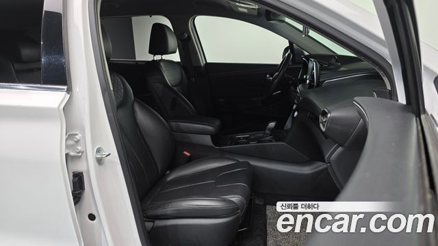 Hyundai Santafe 2019 — photo 17