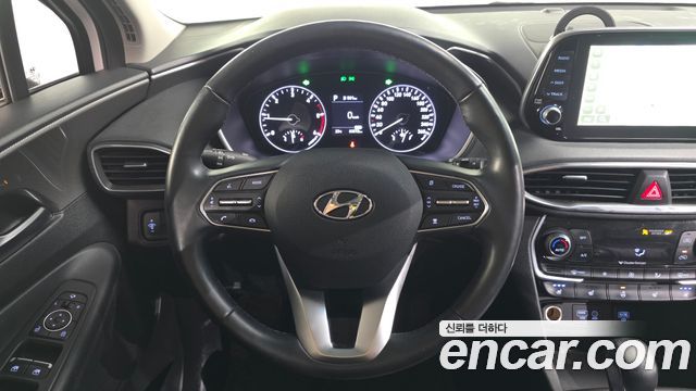 Hyundai Santafe 2019 — photo 19