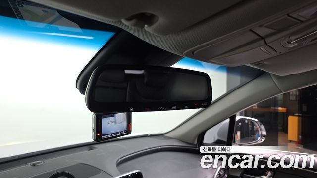 Hyundai Santafe 2019 — photo 25