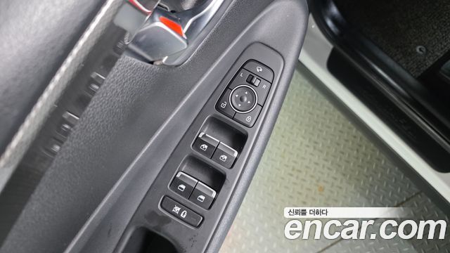 Hyundai Santafe 2019 — photo 30