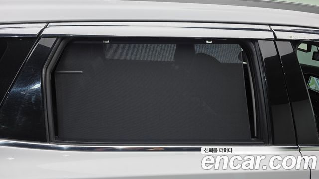 Hyundai Santafe 2019 — photo 31