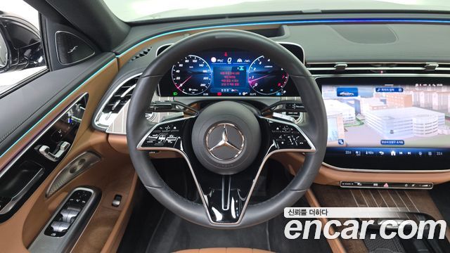 Mercedes-Benz E-Class 2024 — photo 14