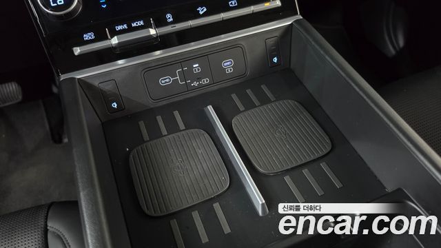 Hyundai Santafe 2024 — photo 25