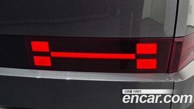 Hyundai Santafe 2024 — photo 9