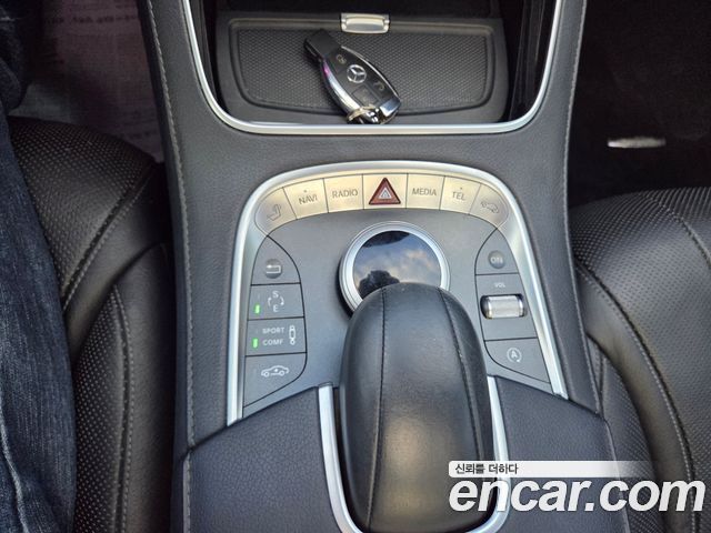 Mercedes-Benz S-Class 2016 — photo 13