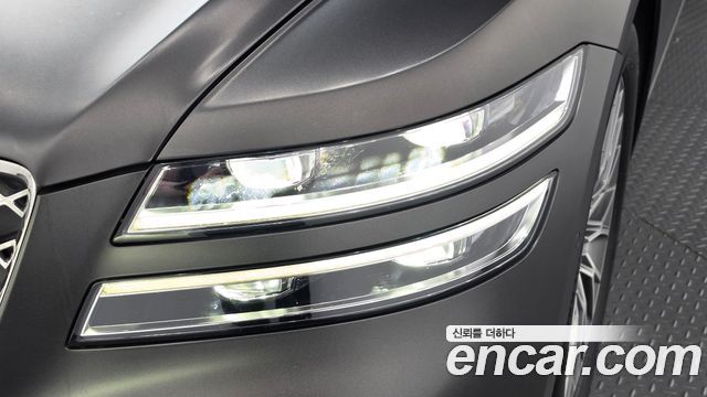 Genesis G80 2022 — photo 8