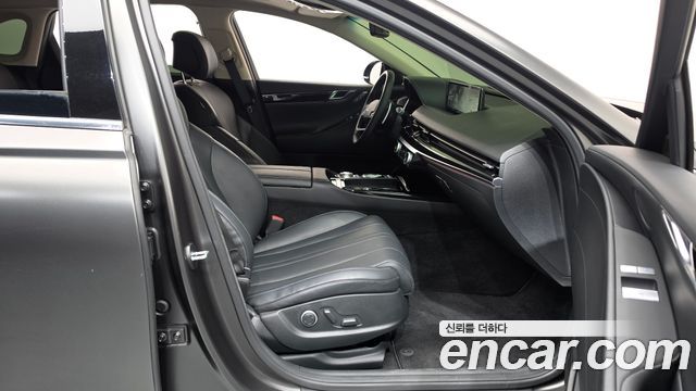 Genesis G80 2022 — photo 16