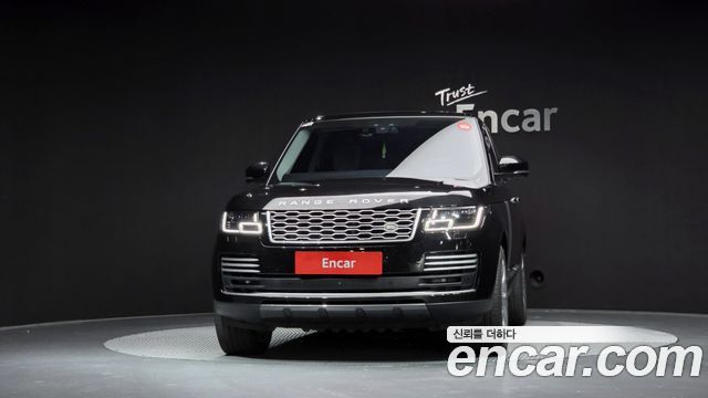 Land Rover Range Rover 2018 — photo 3