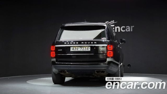 Land Rover Range Rover 2018 — photo 4