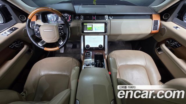 Land Rover Range Rover 2018 — photo 10